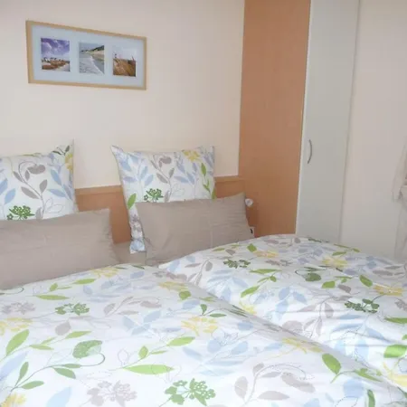 Дом отдыха With 1 Bedroom Нордерней