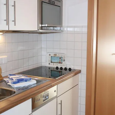 With 1 Bedroom *
